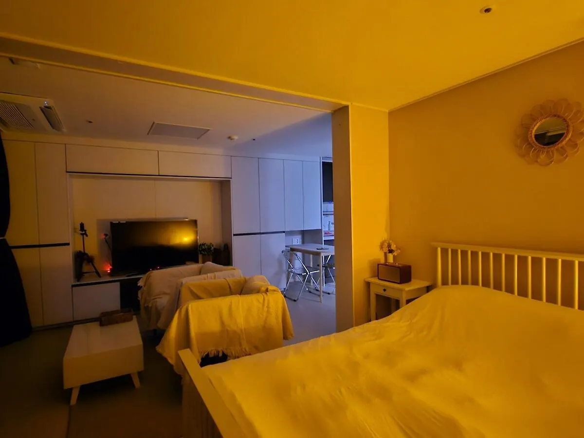 Apartment Gwangan - 1Sec To Gwanganli Beach, Oceanview Busan