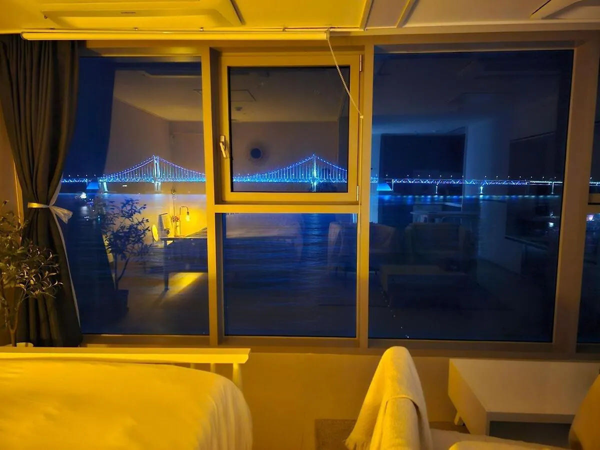 Gwangan - 1Sec To Gwanganli Beach, Oceanview Busan Apartment